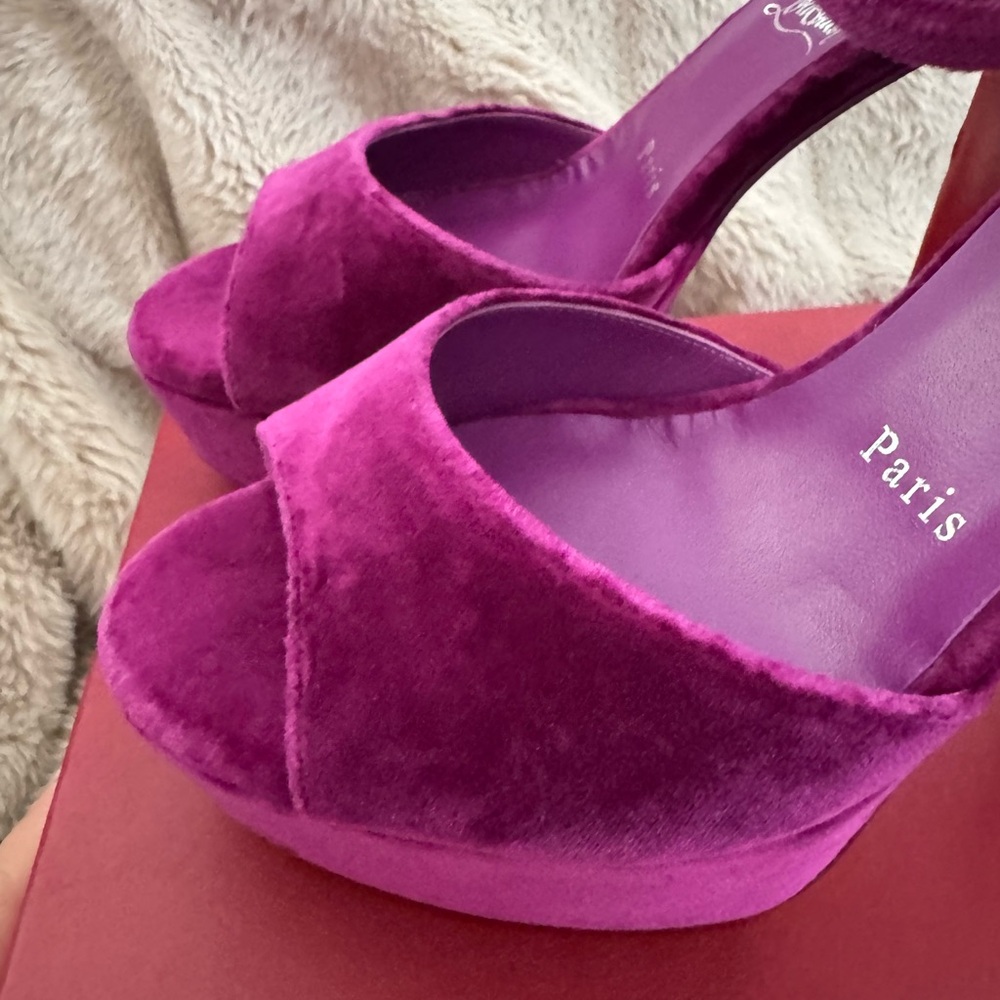 Christian Louboutin Sandaloo Platform Sandals – Size 39.5 – Purple Velvet - Picture 8 of 11